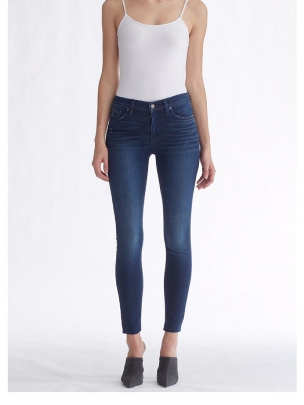 Hudson Skinny Jeans (Dark Wash)